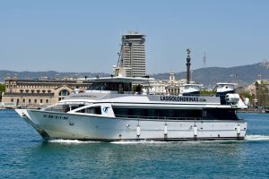 Las_Golondrinas_Embarcacion_Moderna_Port_Vell